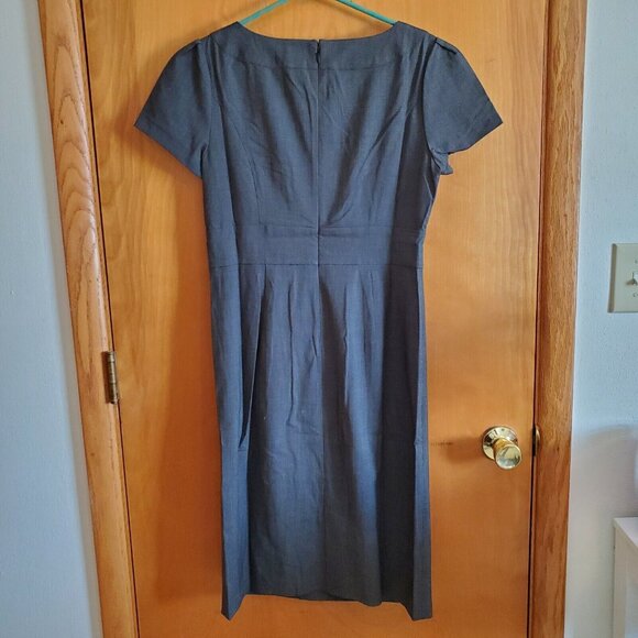 ADRIENNE VITTADINI Gray Short Sleeve Sheath Pencil Dress Size 8 - Picture 2 of 7